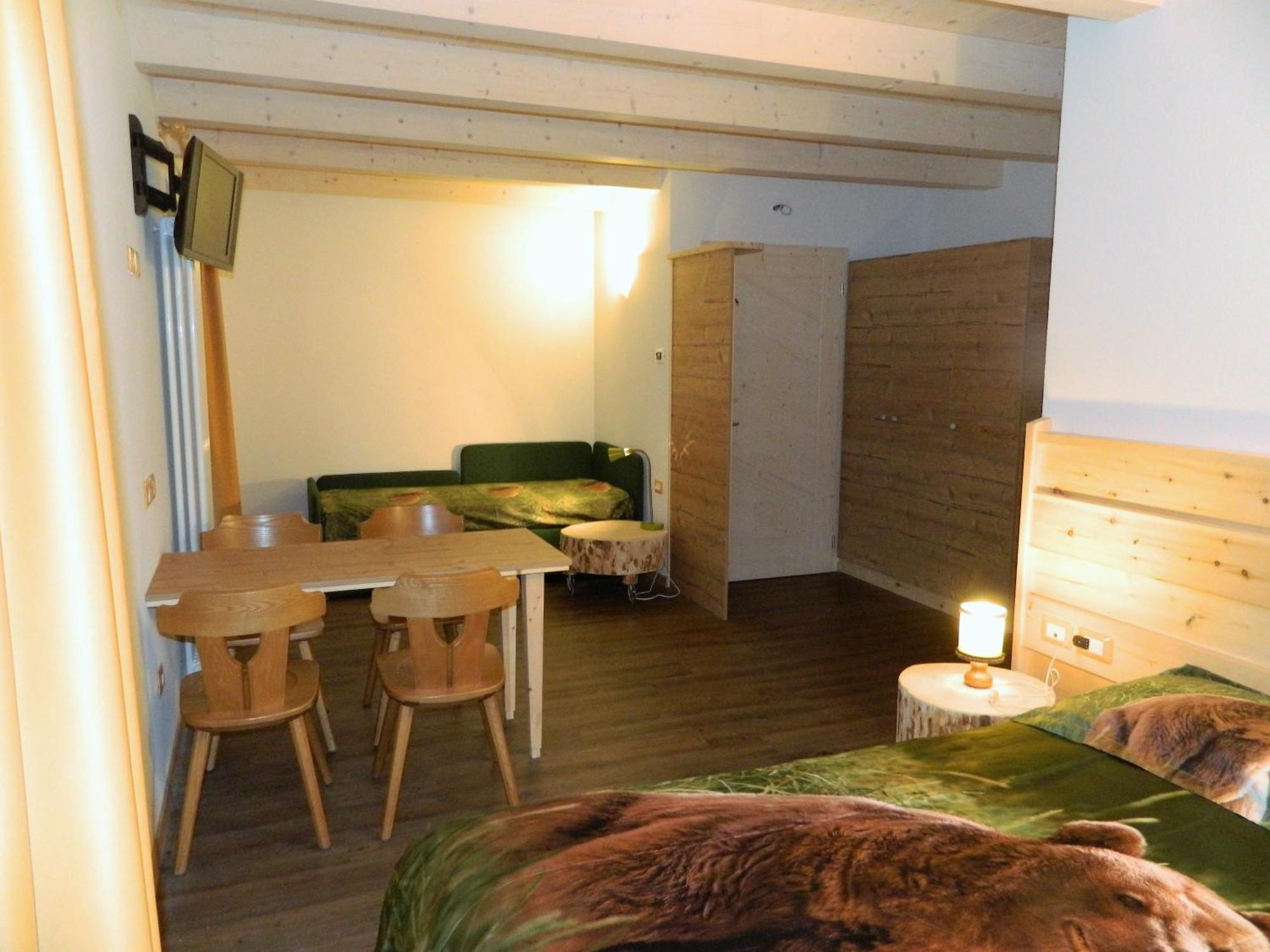 Hotel Ganzaie Daiano Luaran gambar