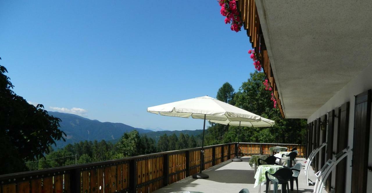 Hotel Ganzaie Daiano Luaran gambar